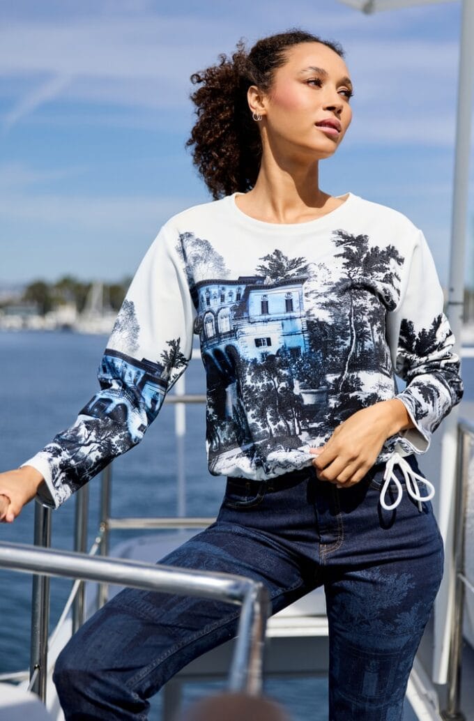 Monari- Sweatshirt with "English Garden" Print