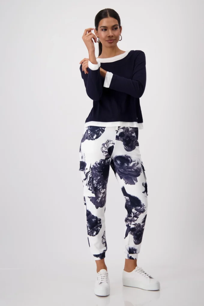 Monari-Jogging  with Floral Print- Deep Ocean/ white - Image 2