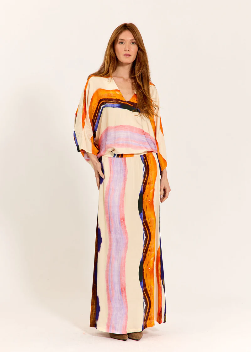 Lauren Vidal- Printed Poncho Top Tova Apricot- Orange - Image 2