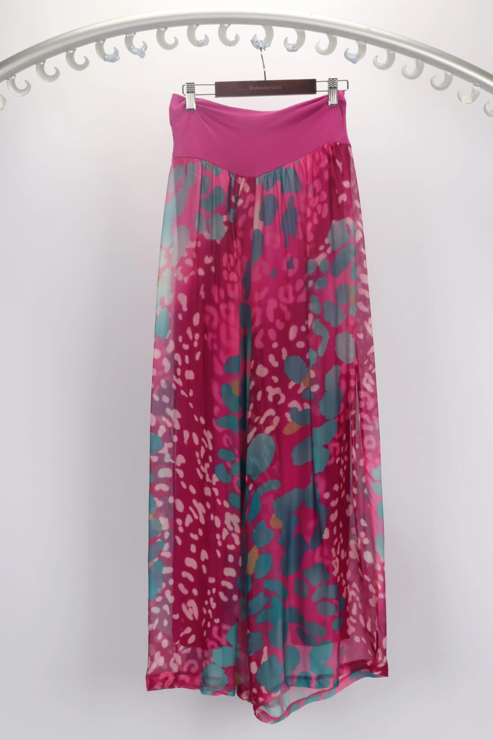 Made in Italy- Silk pants with Animal Print - Image 4