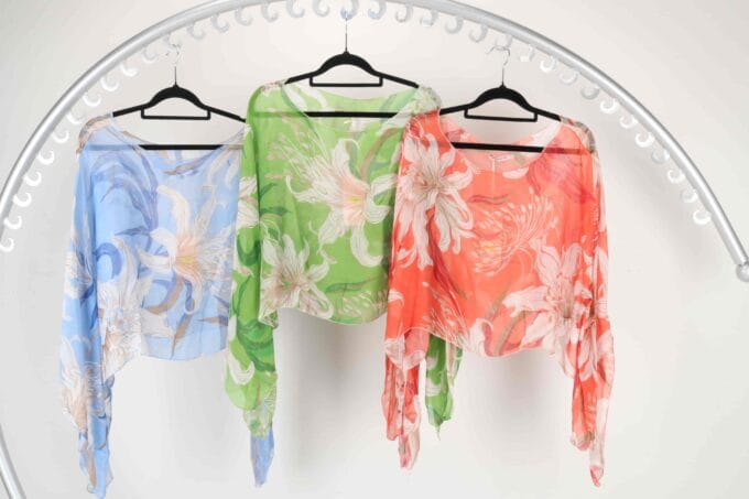 New- Made In Italy- Silk Top ( one size )