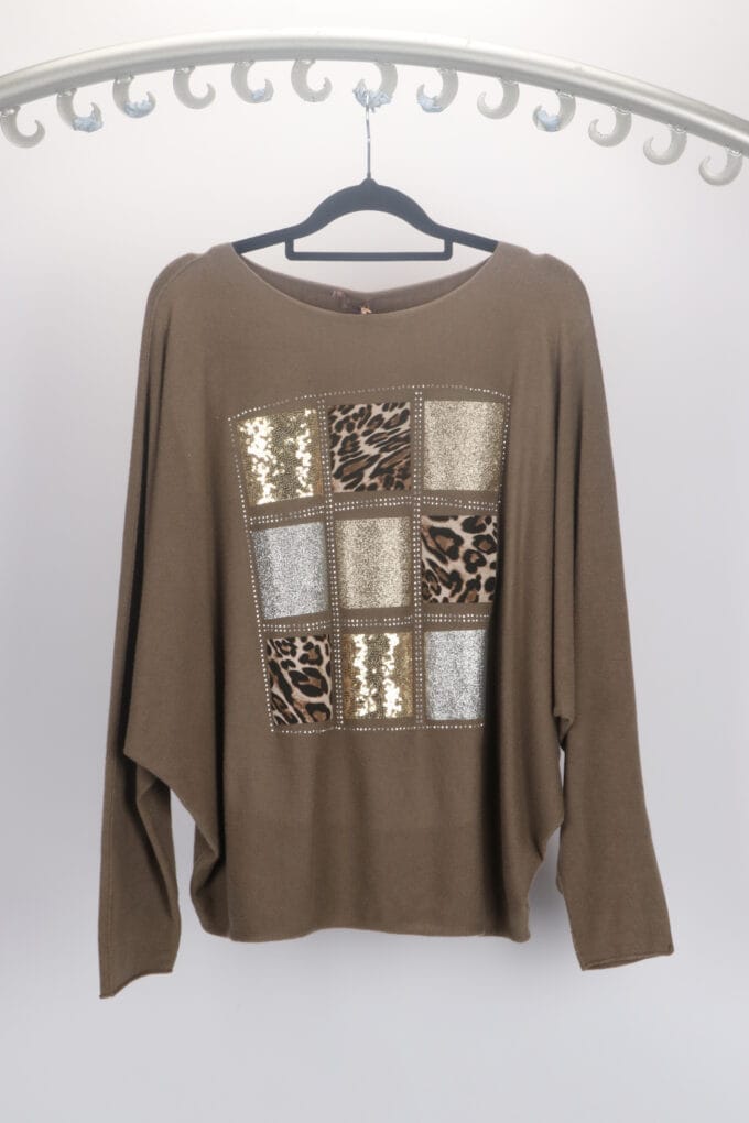 Made in Italy-  Very Soft Jumper with Print in 4 colors - Image 3
