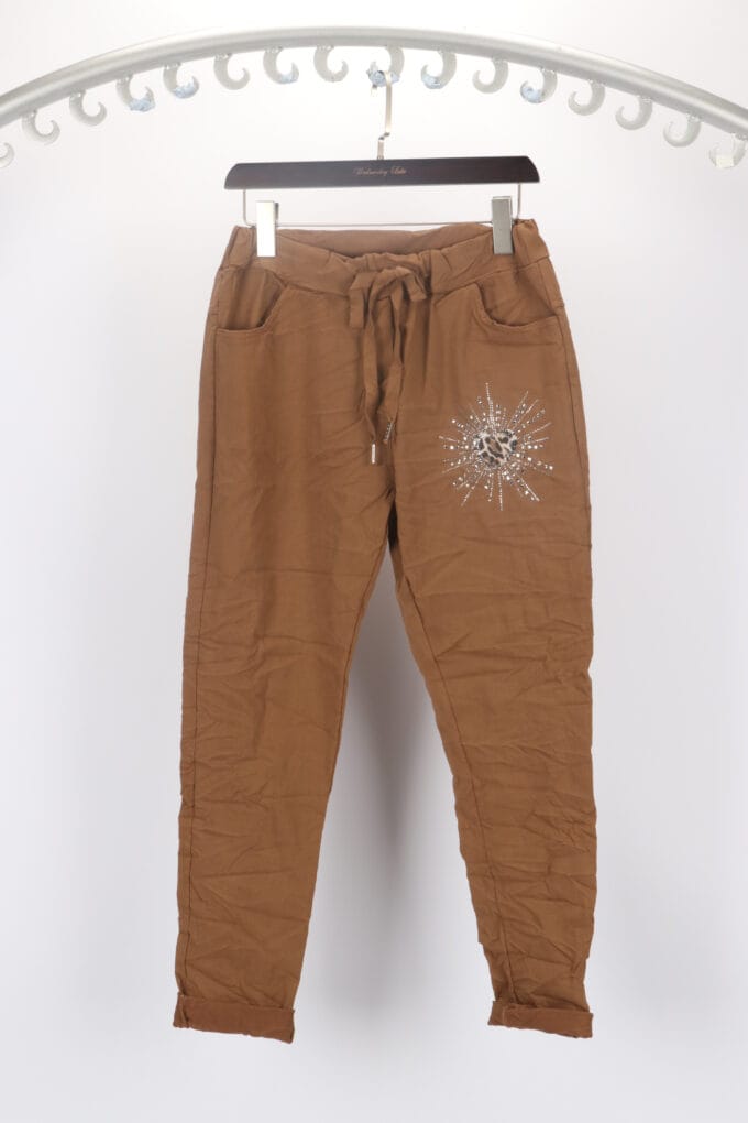 Made In Italy- Super Stretchy Magic Pants (S/M, M/L) - Image 3