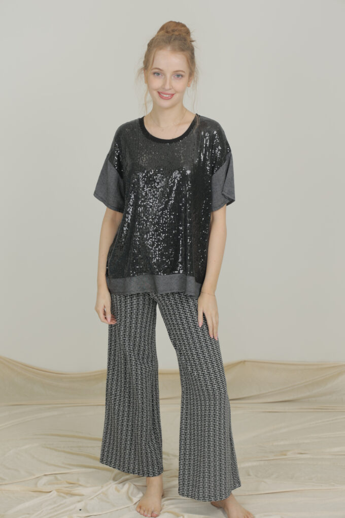 Made in Italy- Front Sequins linen & Viscose Top in 3 colors (S/M, M/L) - Image 3