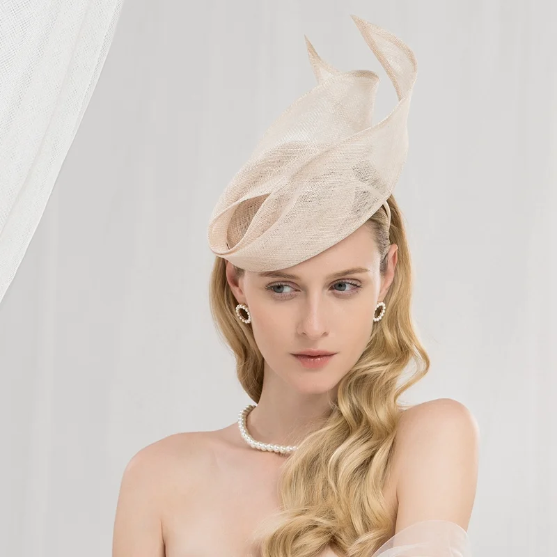 Fascinator- Hand Made Fascinator for Wedding and Racing