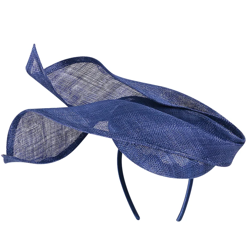 Fascinator- Hand Made Fascinator for Wedding and Racing - Image 2